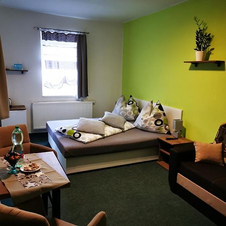 Penzion U Jezevce Hřensko Extérieur photo